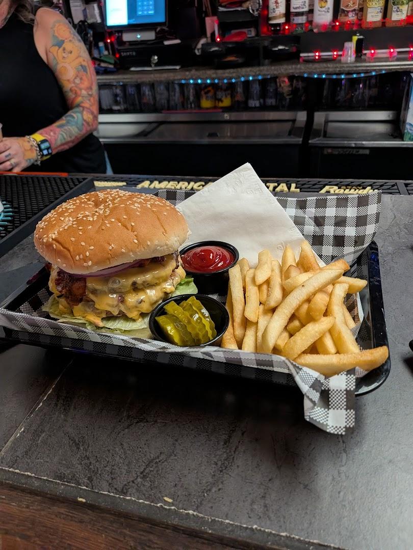 Refuel Bar & Grill